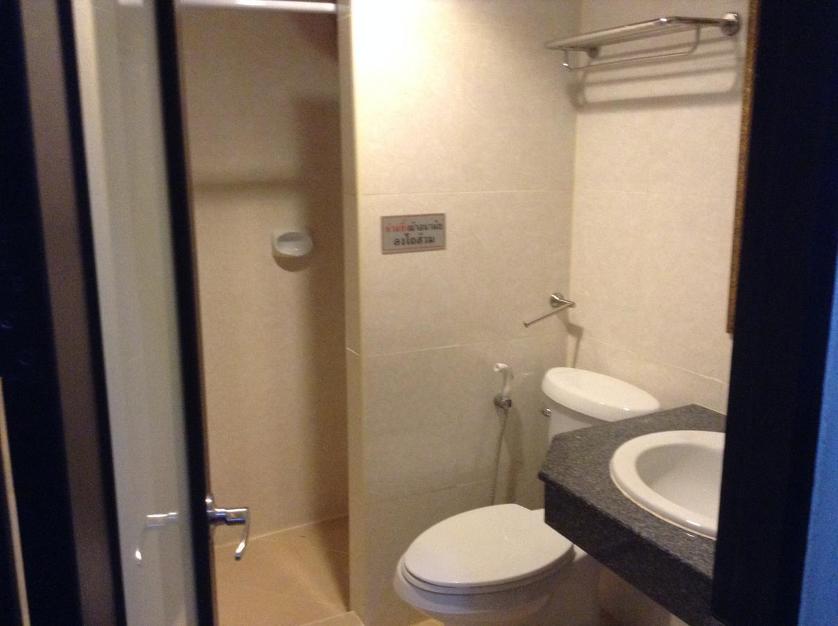 Jomtien Cozy Inn Pattaya Extérieur photo